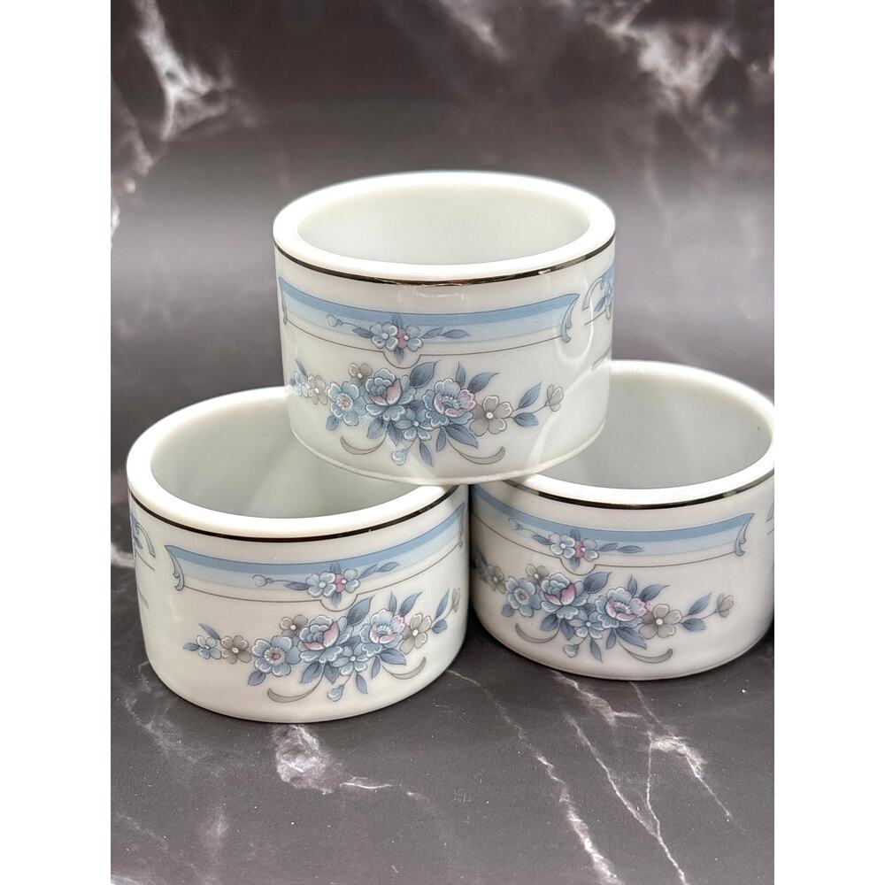 Claridge by NITTO Set of Six Napkin Rings Blue and Gray Floral Design Vintage
